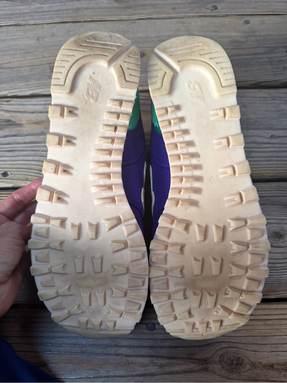 New Balance Women’s 574 Miami Palms Sneakers – Size 10 💜💚 - Picture 7 of 7